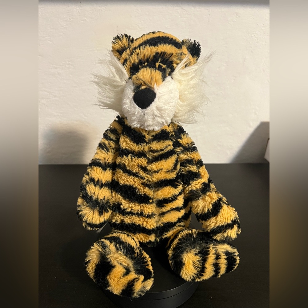 Jellycat Medium Bashful Tiger